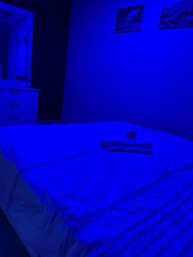 חדרי לייבל Label Rooms Blue & Red Tiberias Buitenkant foto